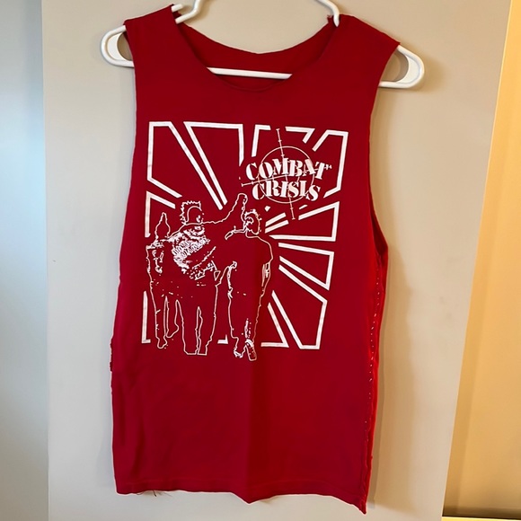 Combat Crisis (S) - Picture 1 of 1